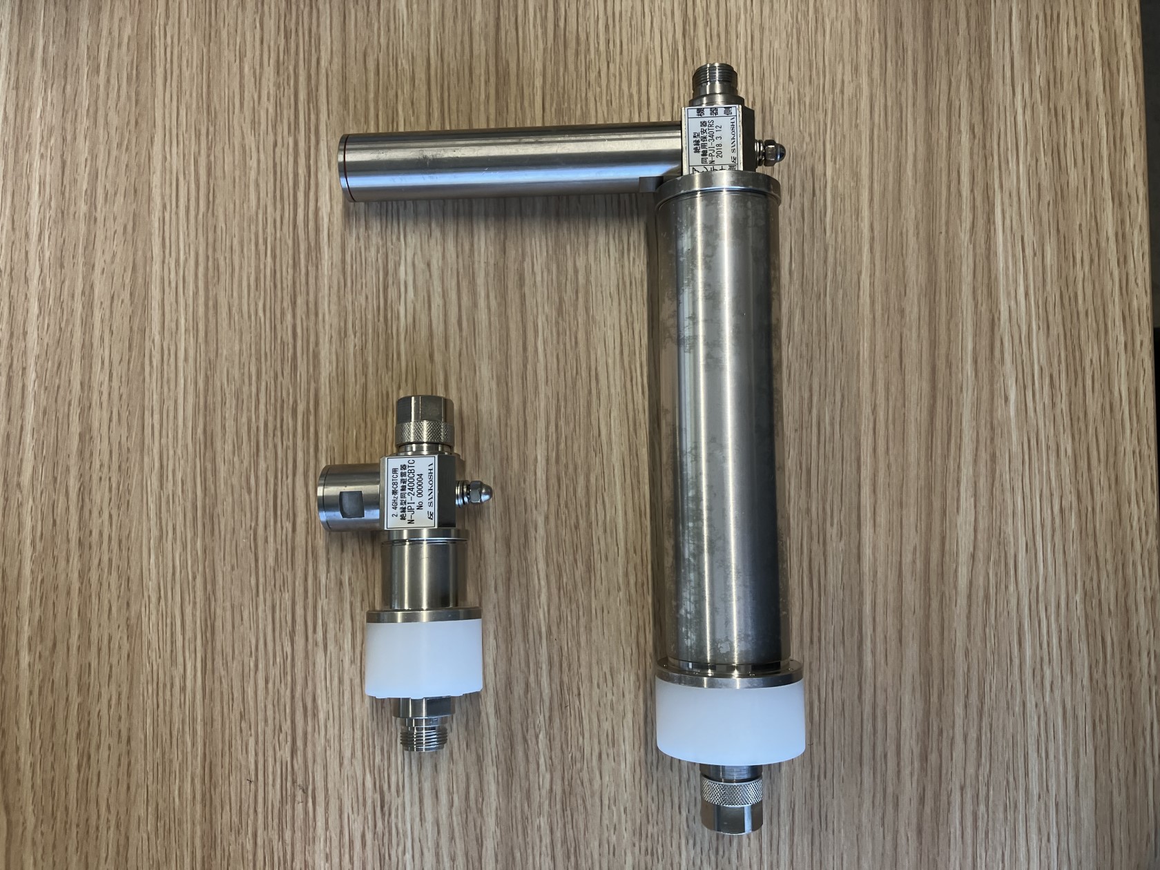 絶縁型同軸用保安器 (1).jpg